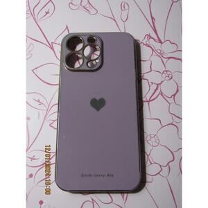 iPhone 14 Pro Max Cover and purple privacy screen
